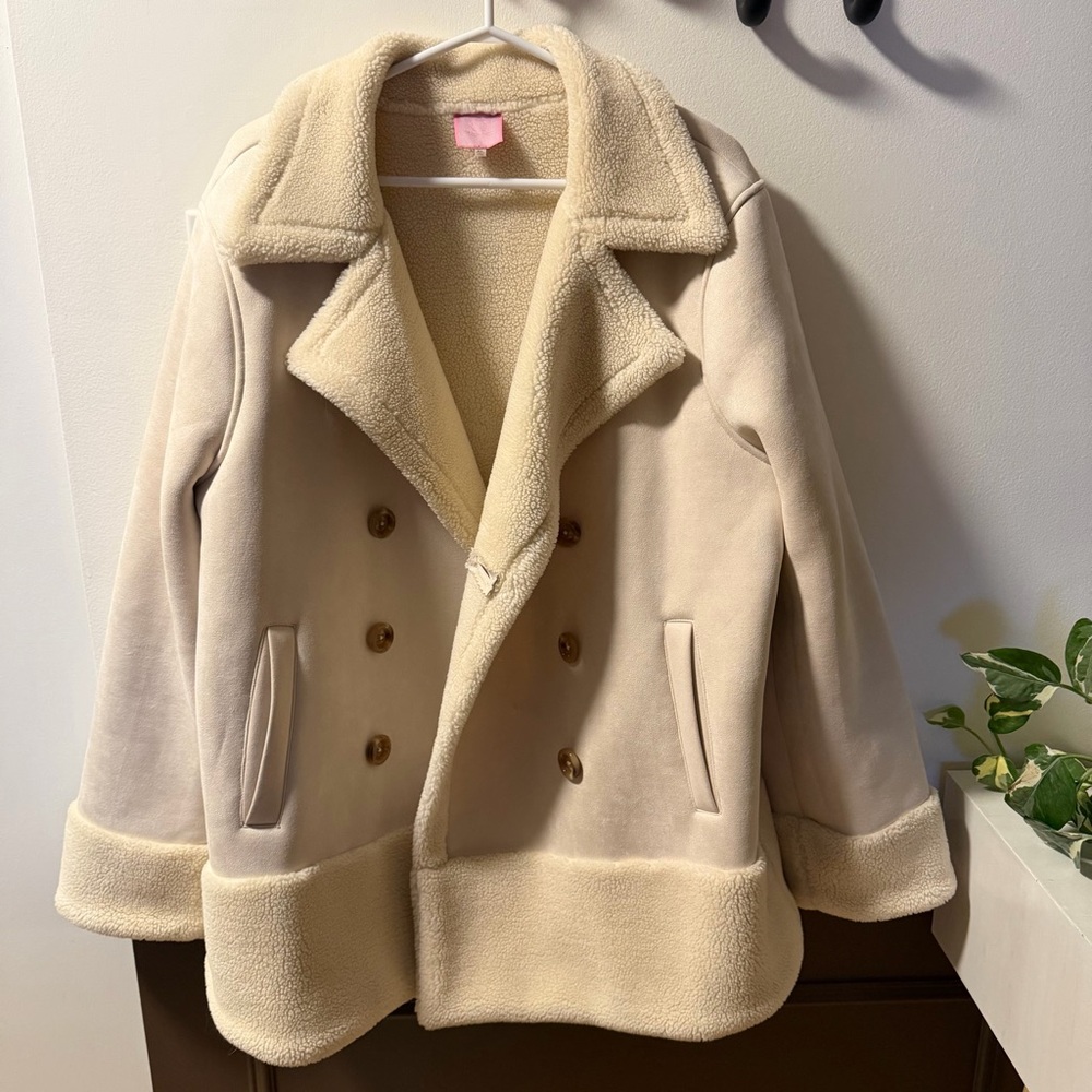 Fox and Wit Sherpa-Lined Double-Breasted Coat